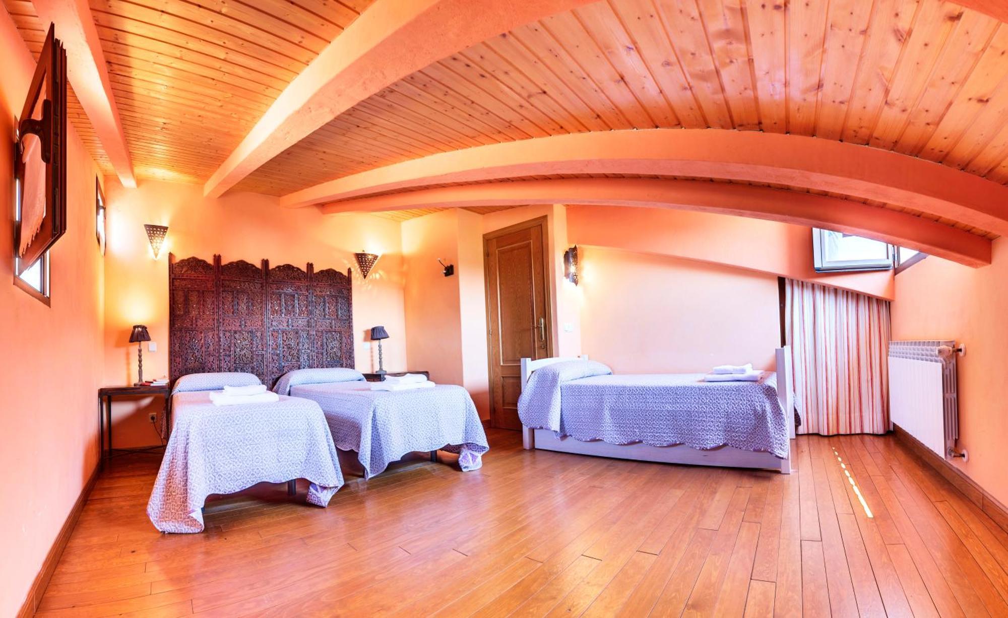 Alojamiento Rural Fuente Del Arca Pradena del Rincon エクステリア 写真