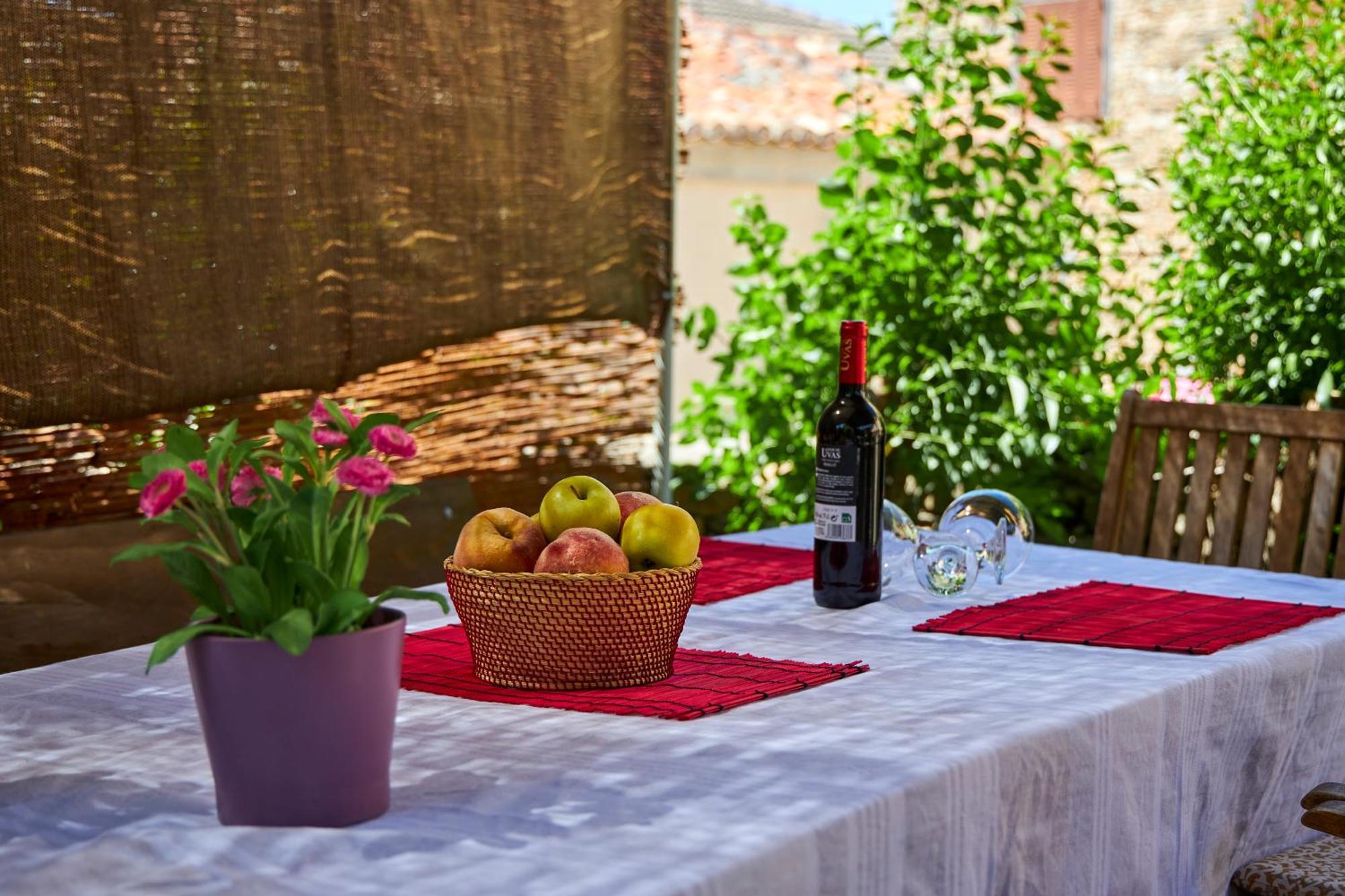 Alojamiento Rural Fuente Del Arca Pradena del Rincon エクステリア 写真